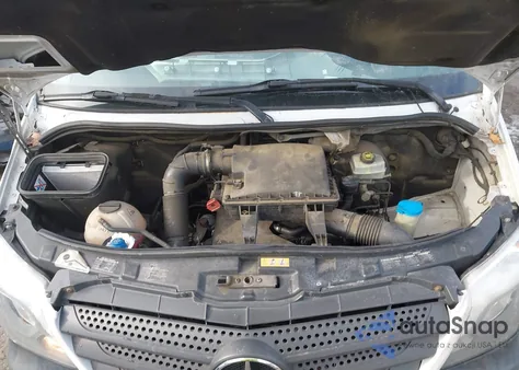 2015 Mercedes-Benz Sprinter 2500 High Roof from USA, damaged, VIN WD3PE8DB2FP130298